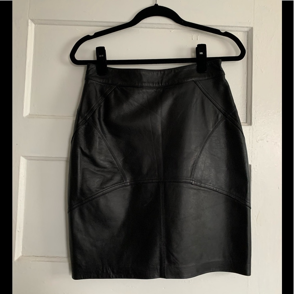 Alexander Wang black leather skirt in medium